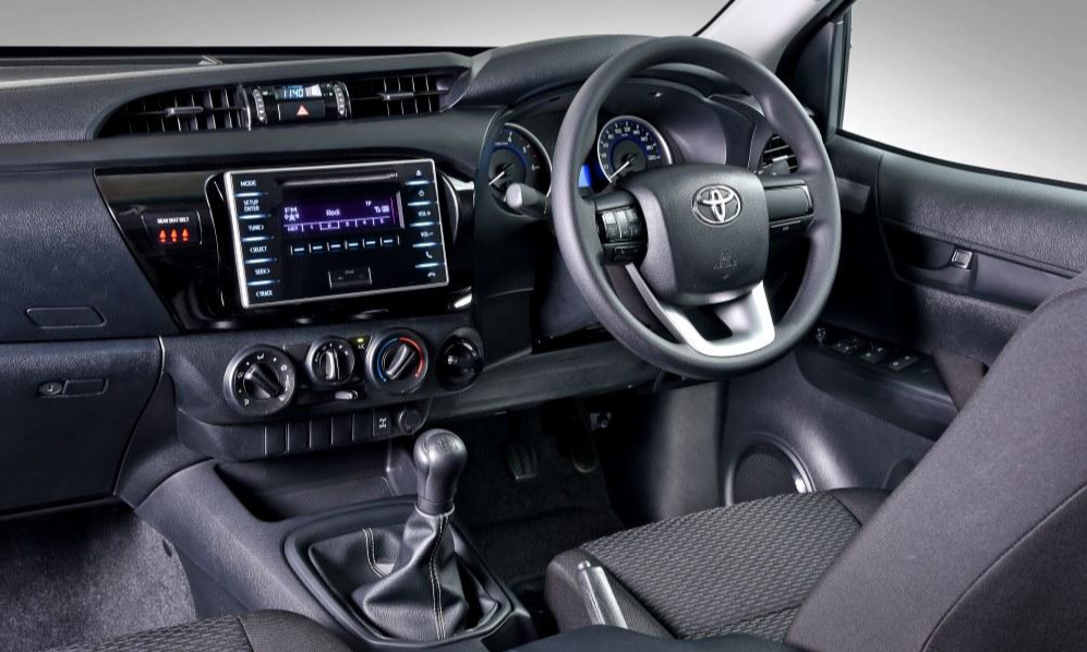 CMH Toyota - Toyota Hilux interior