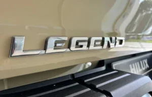 2023-toyota-hilux-legend-at-tailgate